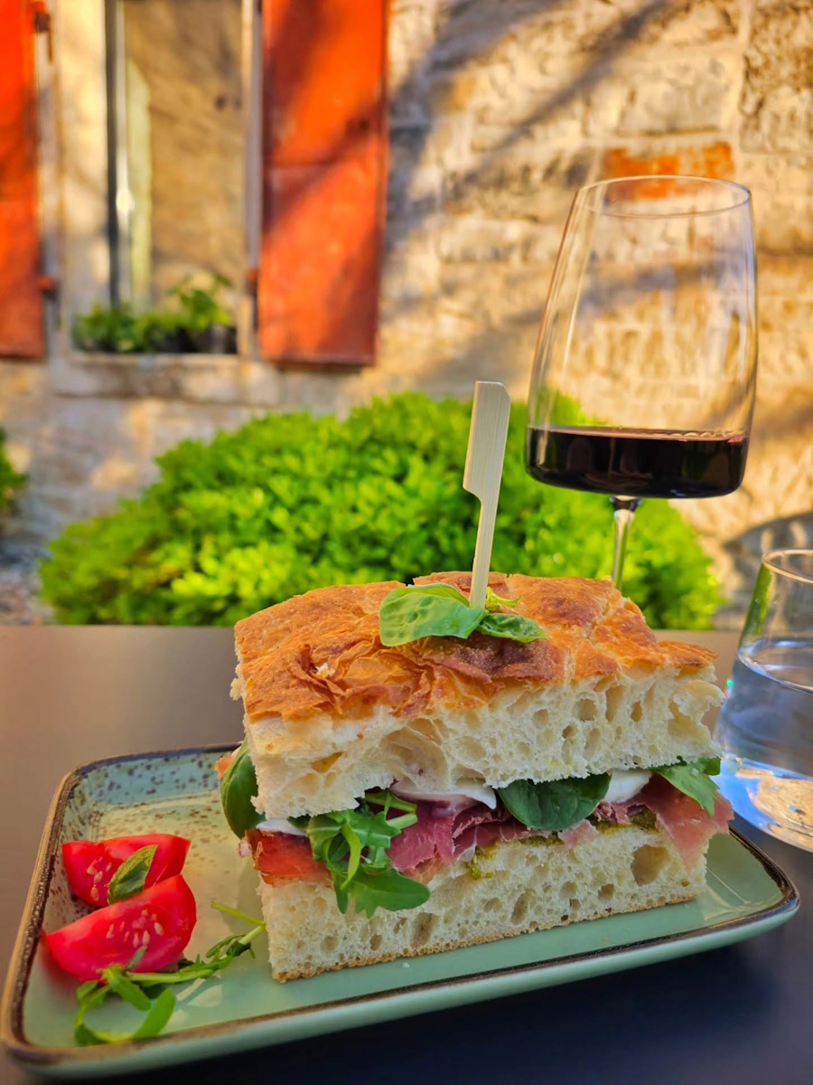 Vina i likeri